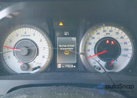 2015 Toyota Sienna Se 8 Passenger from USA, damaged, VIN 5TDXK3DC5FS651421